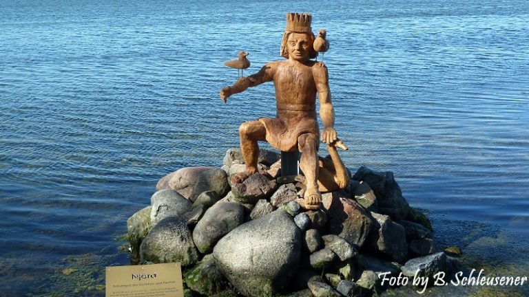 Die neue Statue des Njörd